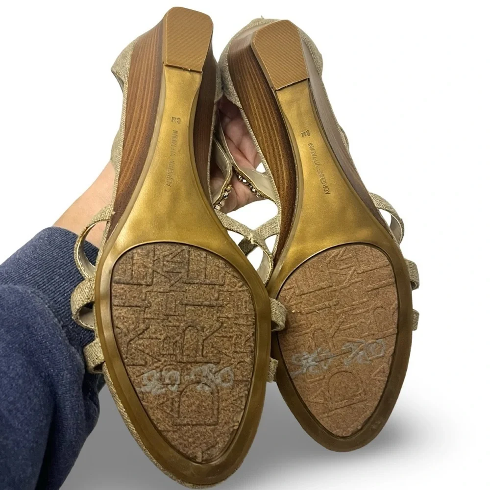 Adrienne Vittadini Natural Linen Jeweled Kitten Wedge Sandals Size 8